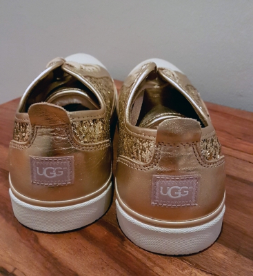 UGG Sneakers