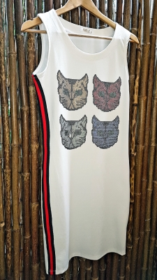 Dress Cats