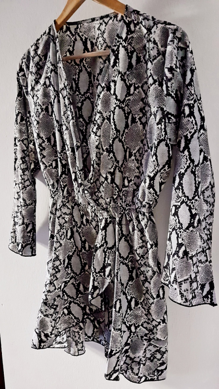 Bluse Tunika Snake Print grey