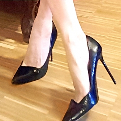 leather pumps