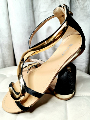 Sandalen gold