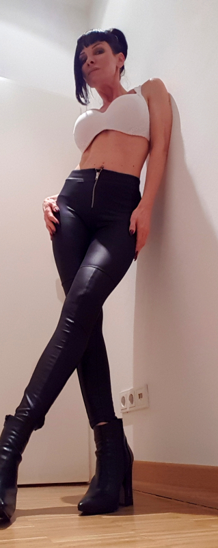 Diverse Wetlook Leggings