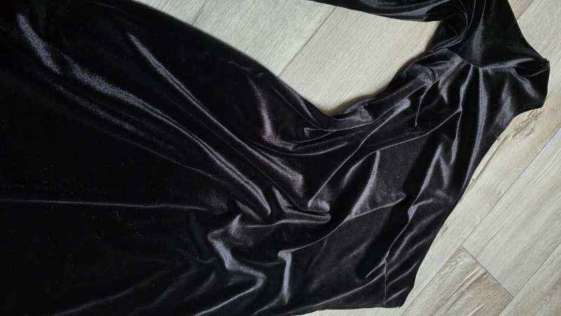 Samtkleid